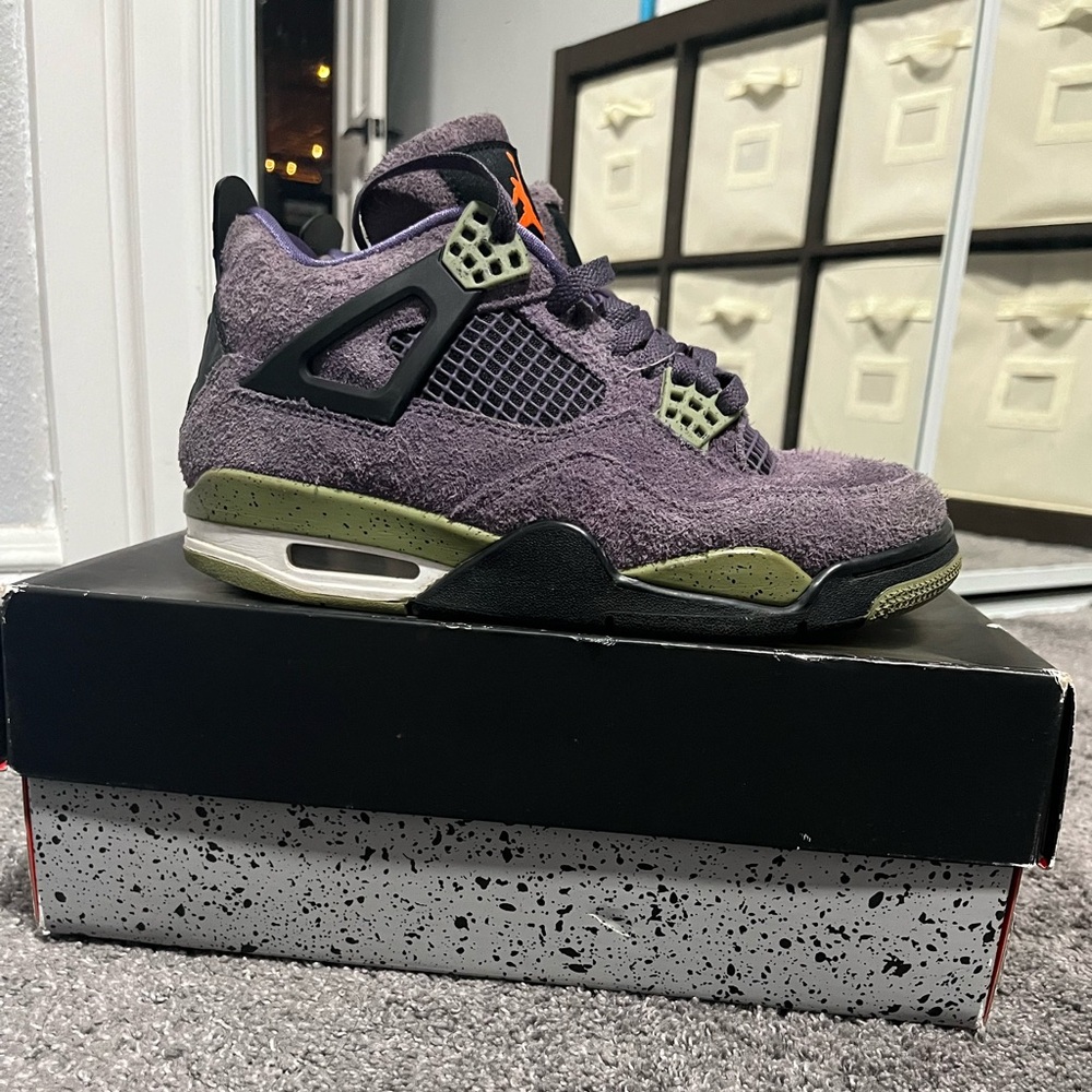 Jordan Sneakers in Purple and Olive